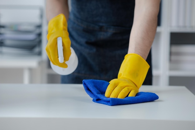 Senior living assistance cleaning services